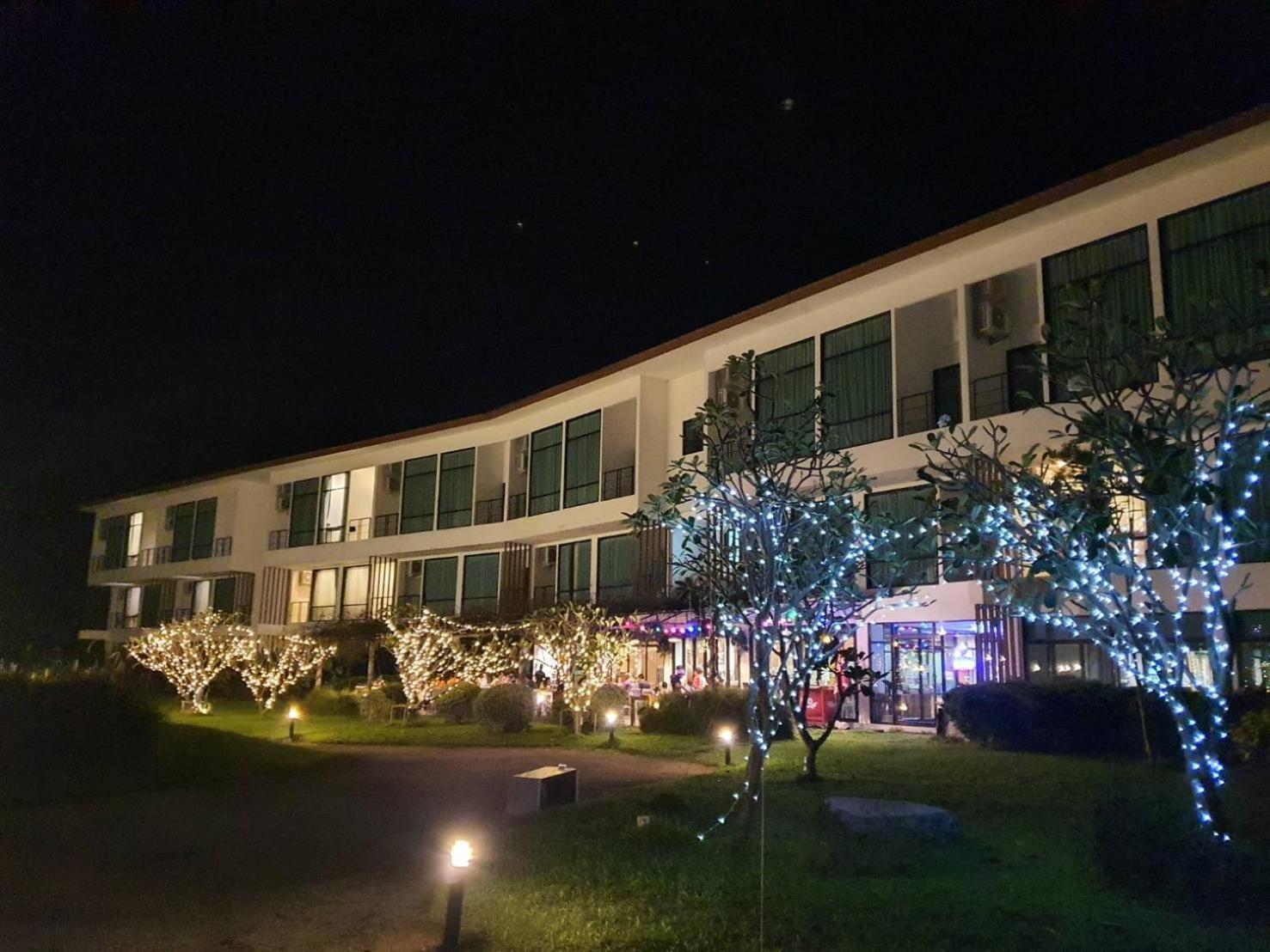 The Beach Resort & Residence - Sha Plus Pathiu Екстер'єр фото